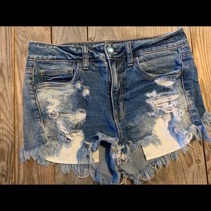 American Eagle Size 6 Shorts